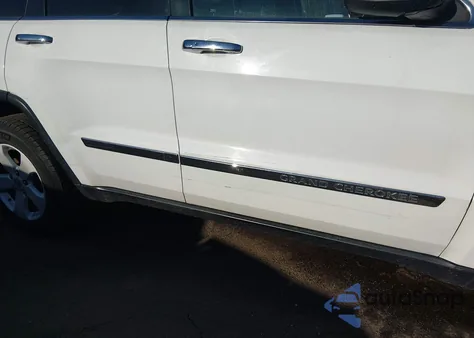 2013 Jeep Grand Cherokee Laredo z USA, uszkodzony, nr VIN 1C4RJFAG2DC592296